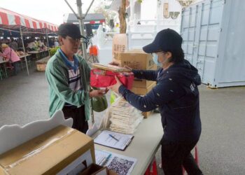 清明祭祀現代化  多元管道護空品