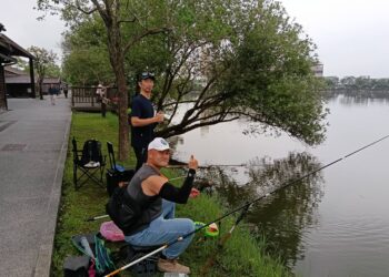 移除外來種魚類   守護貯木池原生魚類