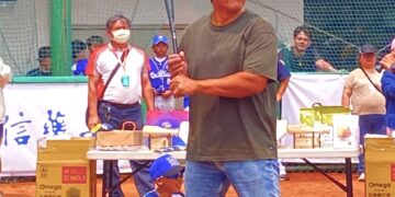 「綠色坦克」高國慶驚喜開球 媽祖盃少棒賽台中燃戰火