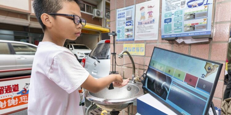 氣溫升高腸病毒蠢蠢欲動　幼兒園用AI教孩子洗手