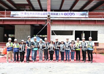 南郭路立體停車場興建工程上梁    改善商圈長年停車空間不足的問題