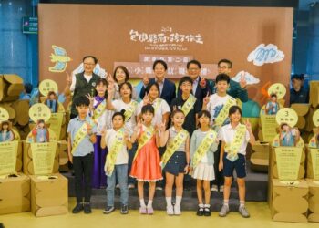 「包圍縣府 孩子作主」賴總統讚：太酷了　肯定屏東為「兒童首都」