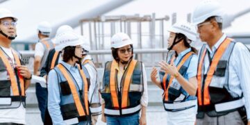 倒數通車淡江大橋成典範　議長康裕成擘劃高雄百年交通藍圖