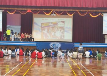 全民競技疊杯趣味賽　大手小手屏大stock堆疊動起來