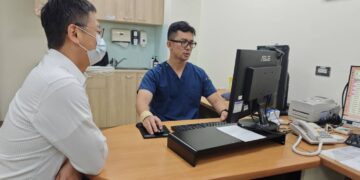 達文西精準切除直腸癌合併輸尿管侵犯腫瘤 大同醫院大腸直腸外科偕醫療團隊 助病人「保腎又保命」