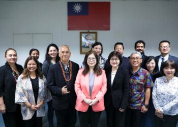 玻里尼西亞航海協會拜會海委會主委管碧玲 期待「大角星號」2027年航抵臺灣原鄉