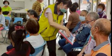 屏縣府清明連假啟動道安防制與交通疏導　呼籲專心駕駛、路口減速慢行，平安歸