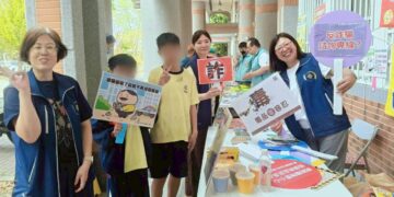 法治教育進校園！屏東執行分署前進崇文國中園遊會  趣味宣導打詐、揭弊與平權