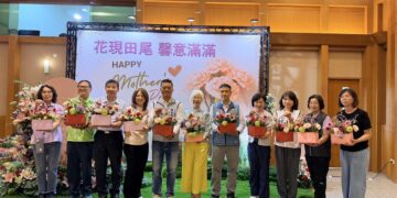 影音/溫馨五月的到來  田尾鄉農會舉辦「花現田尾．馨意滿滿」康乃馨行銷