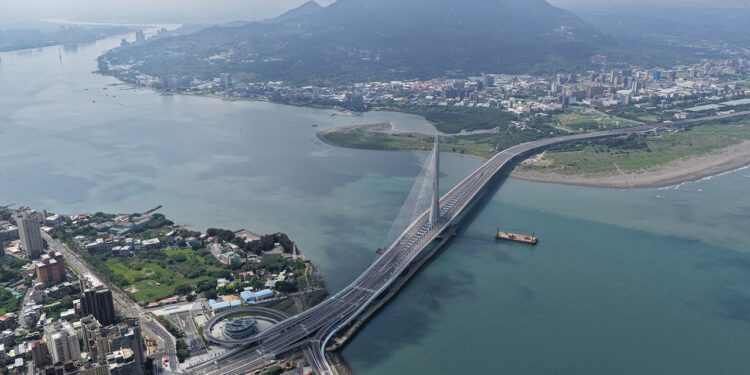 日立冷氣深耕台灣 60 年  攜手全民見證淡江大橋歷史時刻