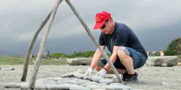 2026太平洋國際疊石藝術季 國際藝術家齊聚花蓮七星潭