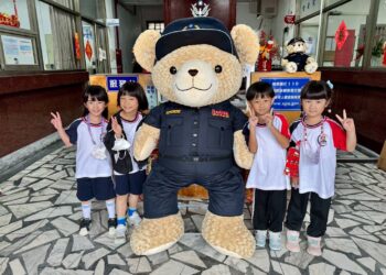 小小警察體驗趣  幼兒樂遊縣警局