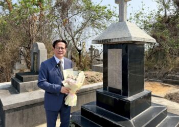 影音/莫忘初衷  陳穆寬率醫師清明緬懷外國醫療宣教師