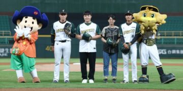 職棒球季熱血開打！乖乖全台應援跑透透   香魚君三隊現身成最萌焦點