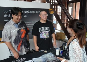 佛光大學傳播學系畢展《電光瞬間》盛大開幕  展現新世代媒體創意