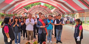 「文昌祈福包」助攻大考！台中大甲百人祭孔   百年文昌祠香火鼎盛挺開路先鋒