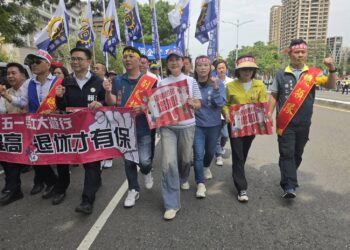 高雄市產業總工會勞動節遊行　柯志恩重批民進黨再拋改革主張