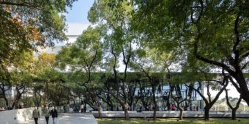 屏東總圖獲2026　台灣建築永續獎金獎