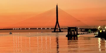 直上雲端看夕陽！淡江大橋 5/12 通車     主題首發團、旅宿優惠即起全面上架