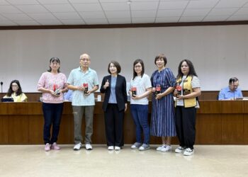 屏縣府績優工友、約用人員 專案人員表揚