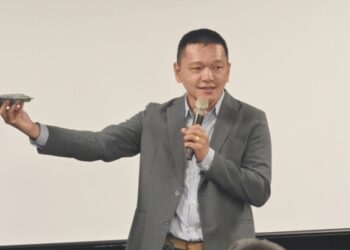 謝立功為臺灣勾勒出清晰突圍之路   新書《從無人機邁向低空經濟》出版