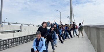 新北地標新啟航!淡江大橋正式通車 首發團景觀巴士搶先見證「國門之美」