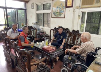 彰化榮服處關懷老英雄  結合智慧醫療守護健康