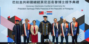 臺科大授予巴拉圭總統貝尼亞管理學名譽博士學位　副總統蕭美琴親赴見證