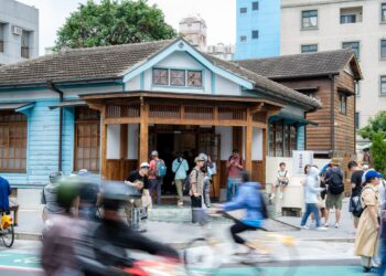嘉義市首度出版環教有聲書《木都綠旅行》　按圖索驥來嘉走讀永續城市
