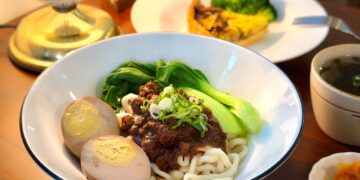 漫遊仁義潭享受慢活 感受輕鬆悠閒時光