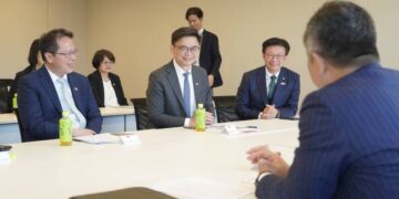 拜會日本自民黨台灣政策小組　賴瑞隆：深化安全韌性與供應鏈合作