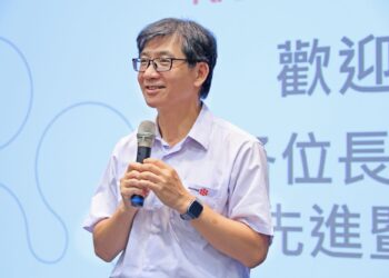 接軌國際淨零浪潮　南市經發局率企業觀摩南寳樹脂ESG轉型