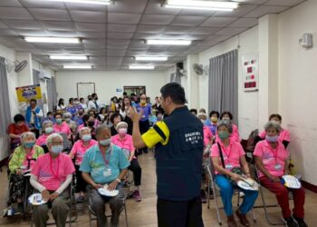 屏東檢警座談會 查賄制暴展決心暨屏東警局用「詐騙的特徵」提醒社區長輩