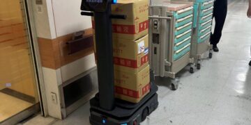 智慧醫療物流:榮總醫院導入PUDO T300機器人 實現重型物資自動化運送
