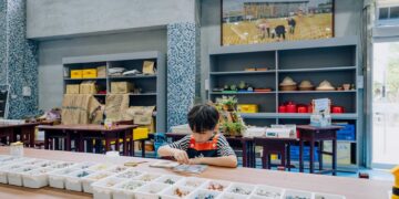 新港夏日親子遊正夯　賞向日葵花海體驗農村樂趣