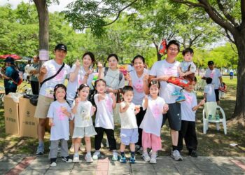 影音/親子千人齊聚迎母親節  彰化田中「媽趣迷你馬拉松」登場　