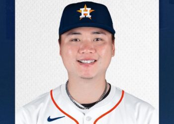 影/《MLB》鄧愷威中繼對決宇宙道奇 三振Muncy還有「自由人」  繳2局2K無失分好投