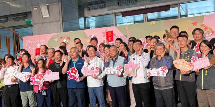 從萬里金山到市府大廳！萬金杜鵑美學盛事今啟動     打造室內最美打卡點