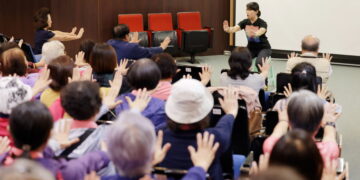 年輕乳癌超兇險 學者專家籲自我留意檢查 並請各界重視康復者議題