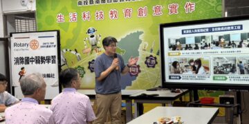 南投扶輪社推動弱勢學習翻轉計畫 從「C到B」的改變看見教育翻轉力量