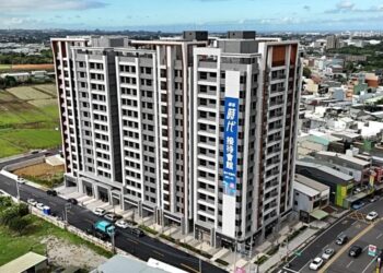 桃園新屋建案爆交屋爭議 住戶組自救會控建商拖延修繕 漏水瑕疵延燒近兩年掀集體維權行動