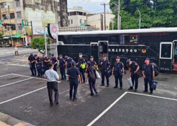 嘉市警動員80警力啟動「封閉式路檢」　強力掃蕩酒毒駕