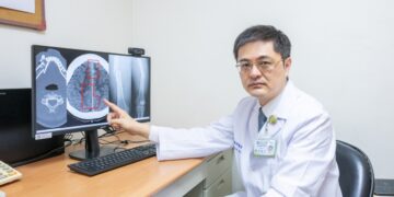 影音/女大生車禍重創險喪命  彰基體系接力搶救成功從鬼門關前救回