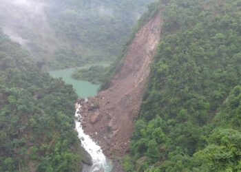 南投竹山驚現5萬立方土石堰塞湖 農村水保署緊急勘查