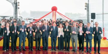 台積電供應鏈進駐屏科專區聯合動土　周春米拼產業升級讓孩子留在家鄉工作