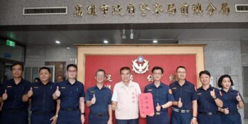 警察節、端午節前夕送暖基層警察　李順進議員慰問前鎮、小港分局員警