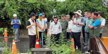 強降雨高風險期　縣長視察萬巒、185縣道防汛工程