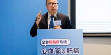 從熱血青年到「捐血被退貨」！34歲房仲驚覺肝發炎指數破表　每3人就1人有脂肪肝 WHO示警成全球健康挑戰 醫：恐成心血管炸彈、偷走4年壽命  行動指引迎戰代謝異常脂肪肝炎