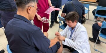 里港警分局歡慶115年警察節 攜手中醫義診、視障按摩顧健康做公益