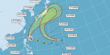 影音/雙颱共舞 米克拉持續接近 無花果無影響